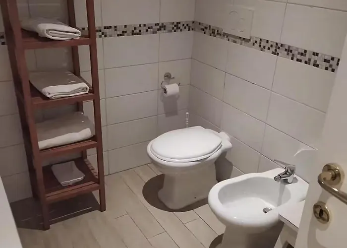 Garbatella Seminterrato Apartamento